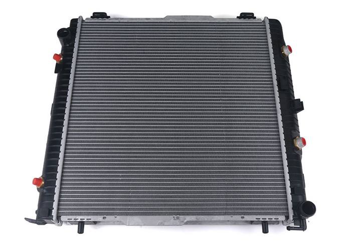 Mercedes Radiator 4635001100 - Nissens 62599A